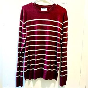 EX CLOSET AT A DISCOUNT!!!